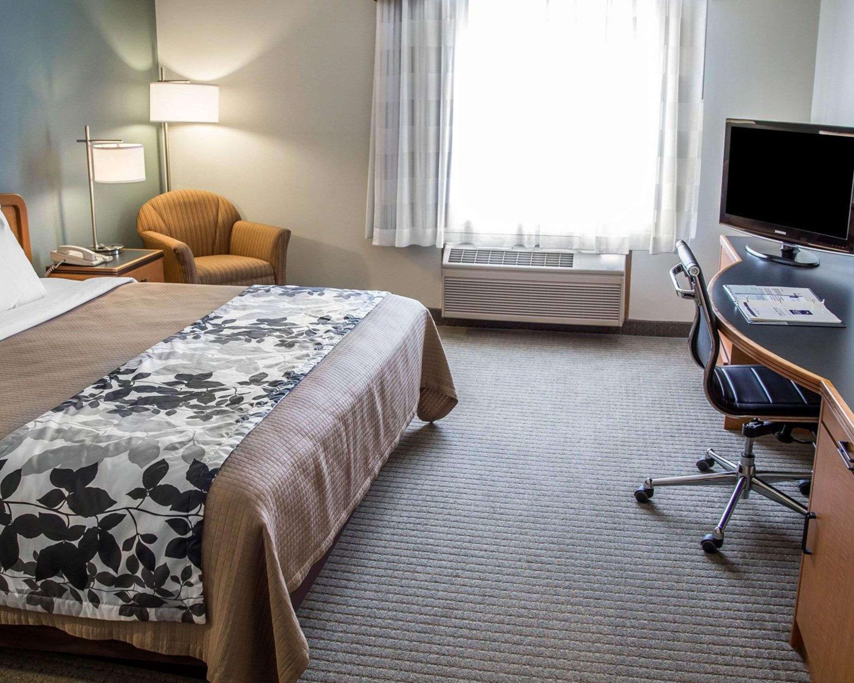 Sleep Inn & Suites Davenport - Quad Cities Eksteriør billede