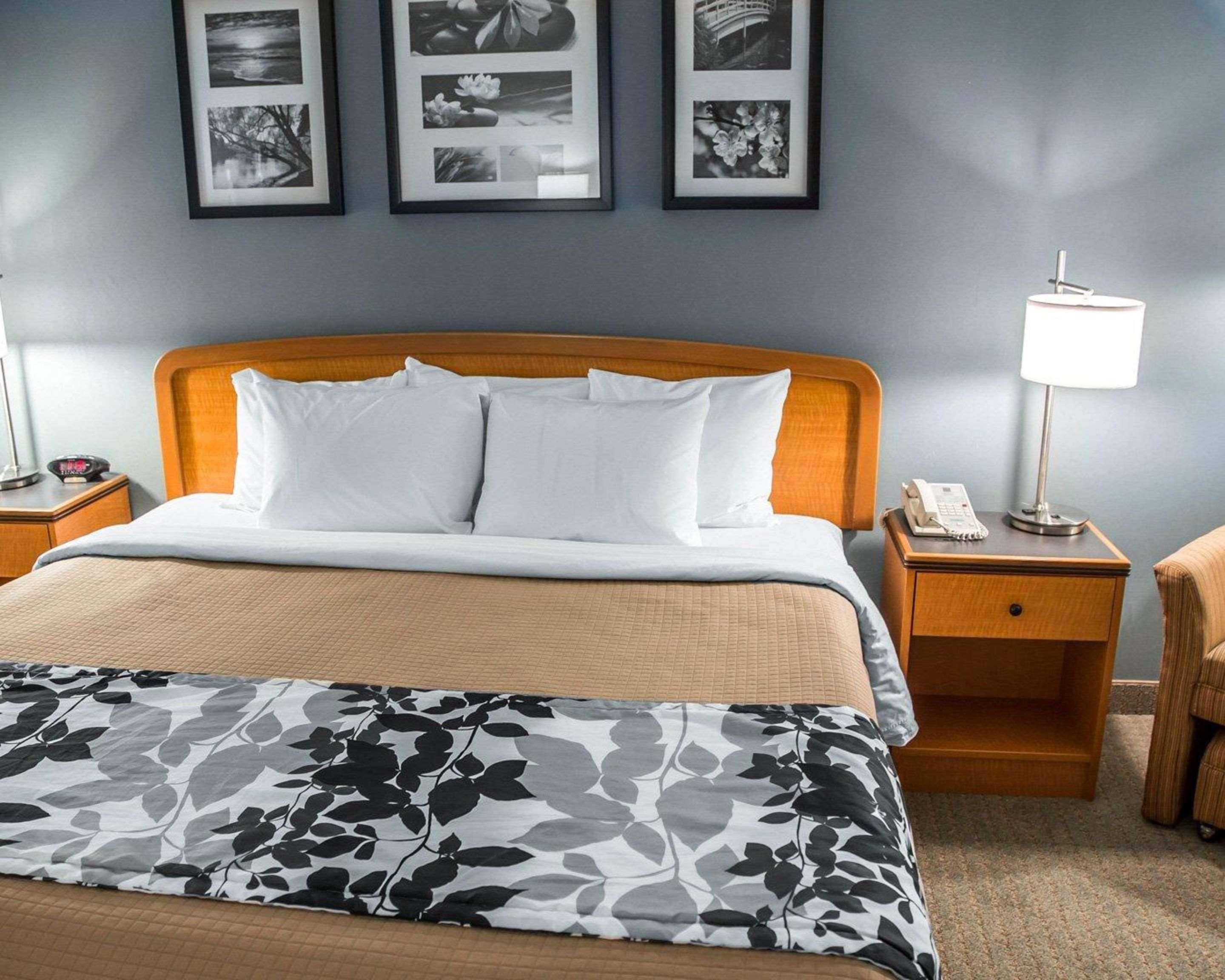 Sleep Inn & Suites Davenport - Quad Cities Eksteriør billede