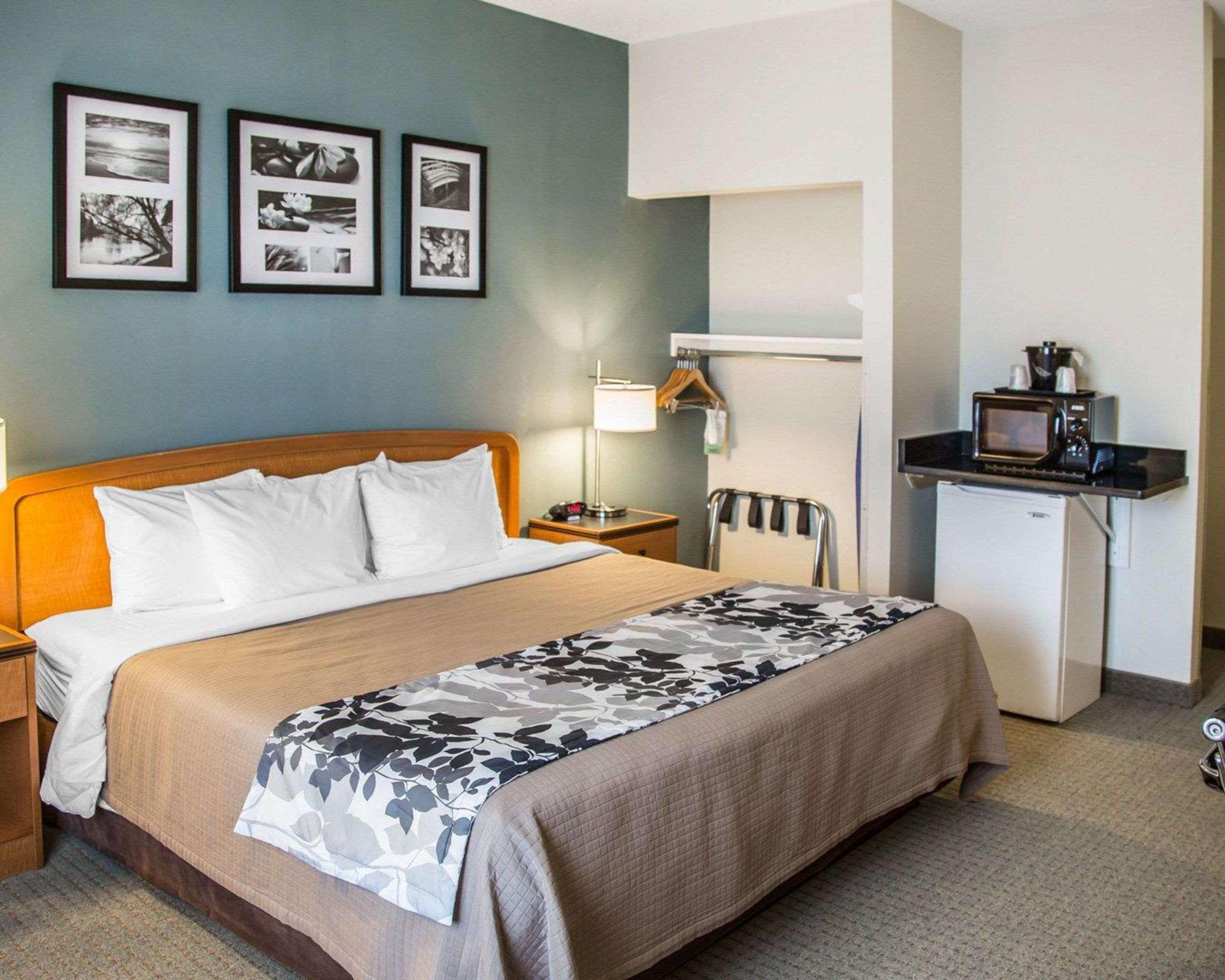 Sleep Inn & Suites Davenport - Quad Cities Eksteriør billede
