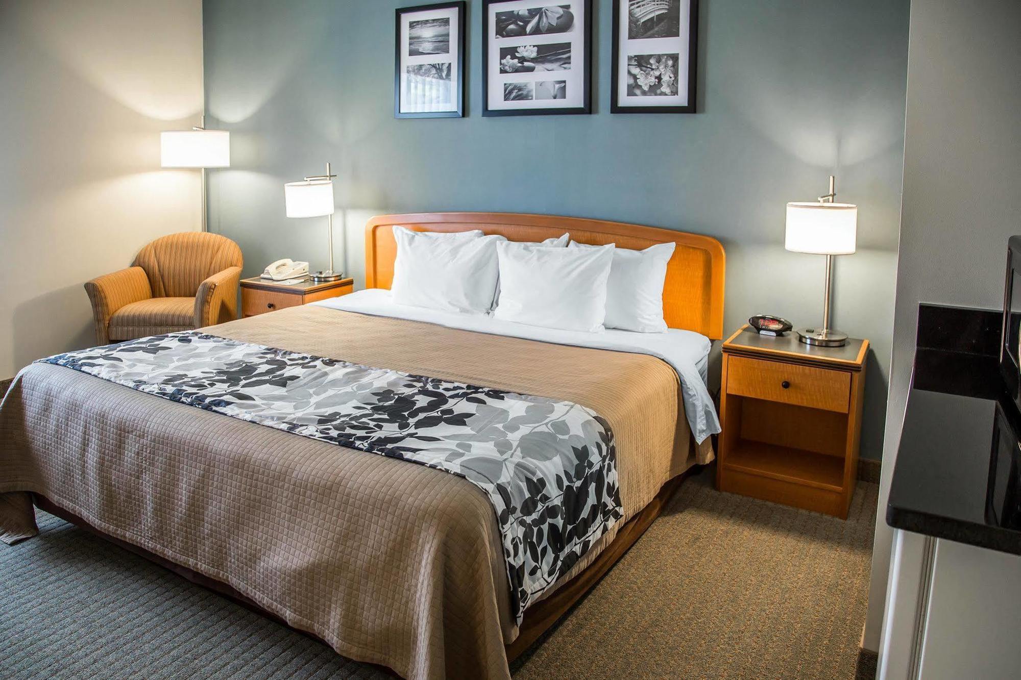 Sleep Inn & Suites Davenport - Quad Cities Eksteriør billede